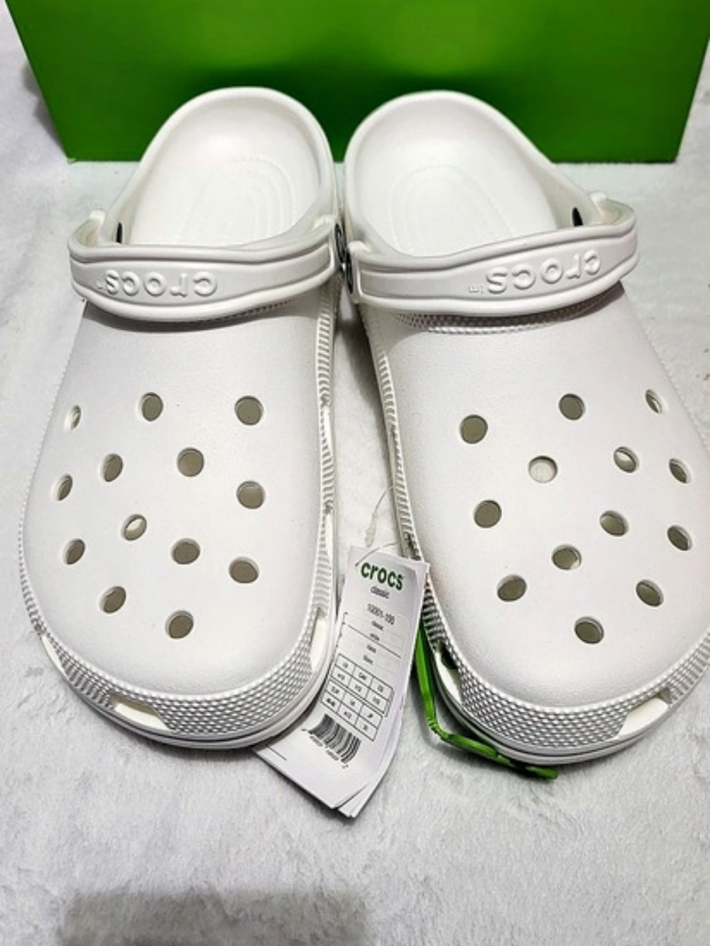 Crocs Classic Clog Classic Clogs in White Men's US 13 NWT